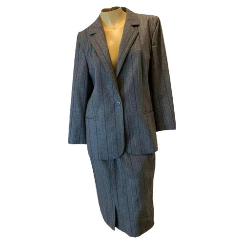 ESCADA Damen Anzug aus Viskose in Grau Größe: FR 42