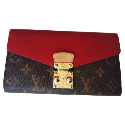 Louis Vuitton Pallas Wallet aus Leder in Rot