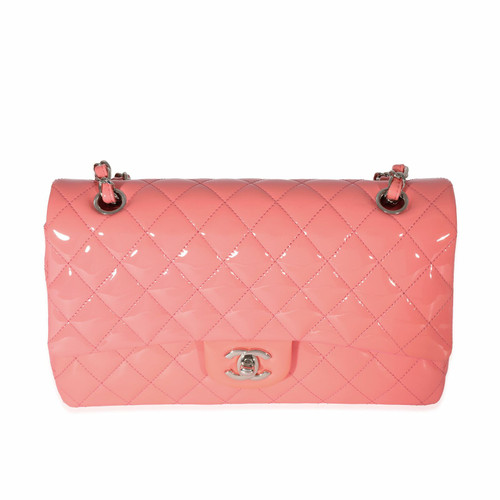 CHANEL Femme Classic Flap Bag en Cuir verni en Rose/pink