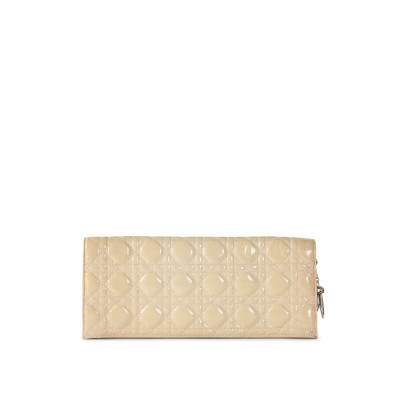 Christian Dior Clutch Lakleer in Wit