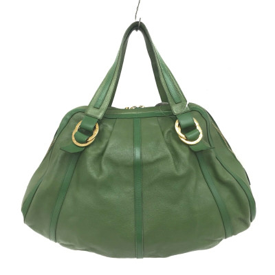 Bulgari Handtasche aus Leder in Grün