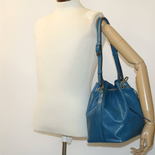 Louis Vuitton LV Mini Noe bucket bag rare vintage, Luxury, Bags & Wallets  on Carousell