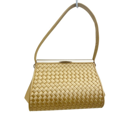 Bottega Veneta Handbag Silk in Gold