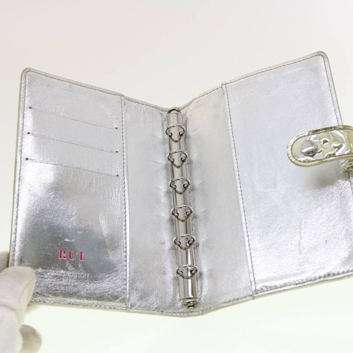 LOUIS VUITTON Women's Agenda Patent leather in Silvery