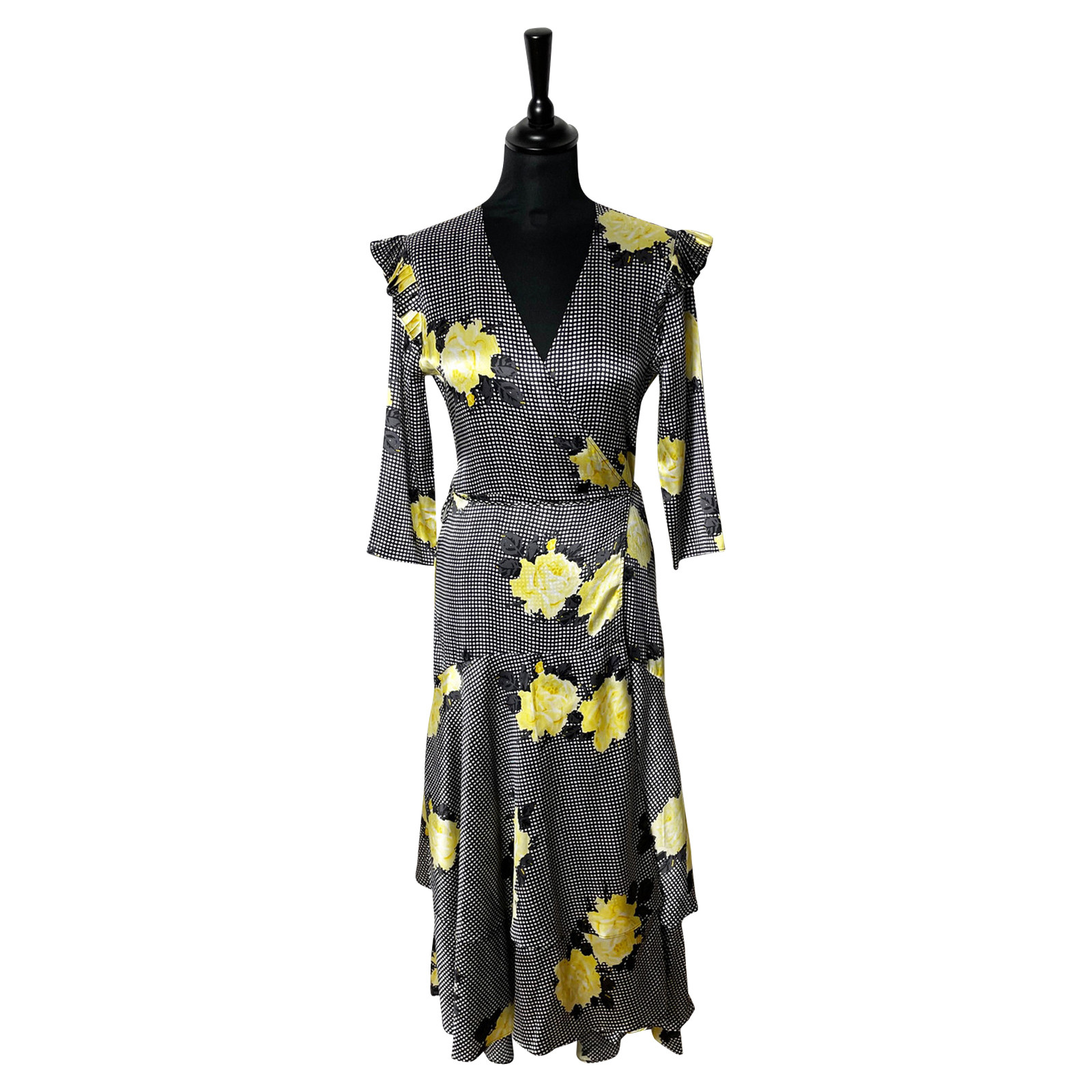 Ganni Kleid aus Seide - Second Hand Ganni Kleid aus Seide gebraucht kaufen  für 249€ (7988498)