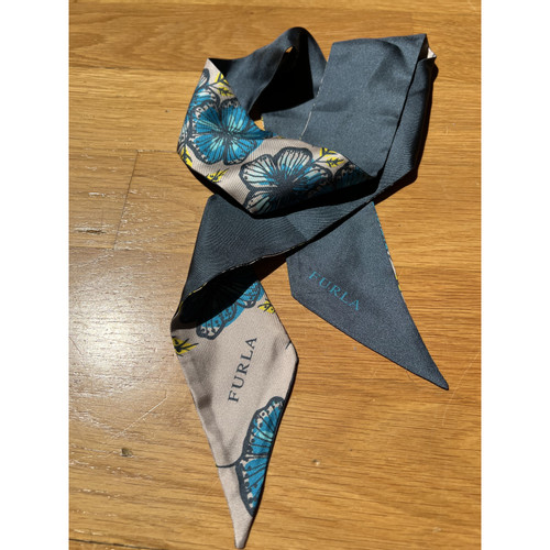 FURLA Damen Schal/Tuch aus Seide in Blau | Second Hand