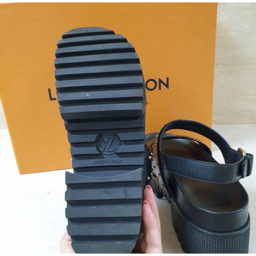 LOUIS VUITTON Women's Sandals Leather in Brown Size: EU 38,5