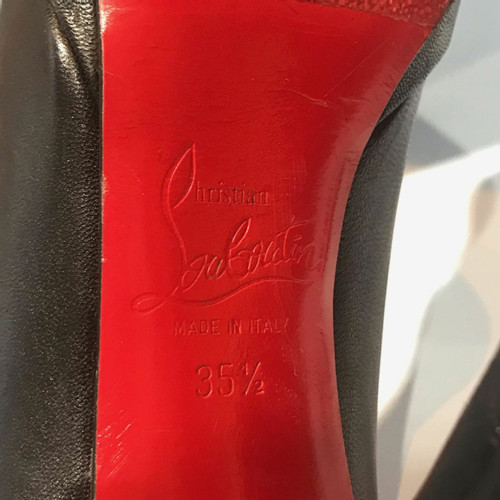 CHRISTIAN LOUBOUTIN Donna Décolleté/Spuntate in Pelle in Nero