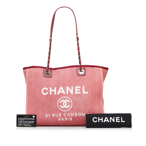 Tableau photo sac Chanel et roses rouge
