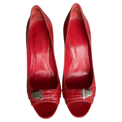 Givenchy Pumps/Peeptoes Leather in Red