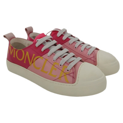 Moncler Trainers Leather in Pink
