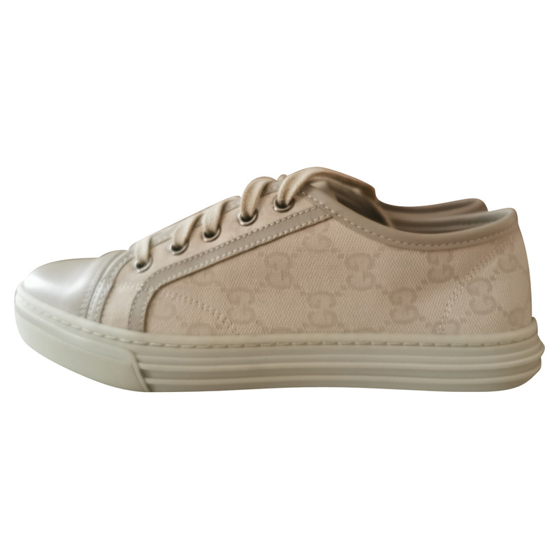 beige gucci sneaker