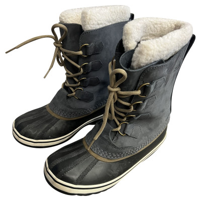 Sorel Stiefel in Taupe