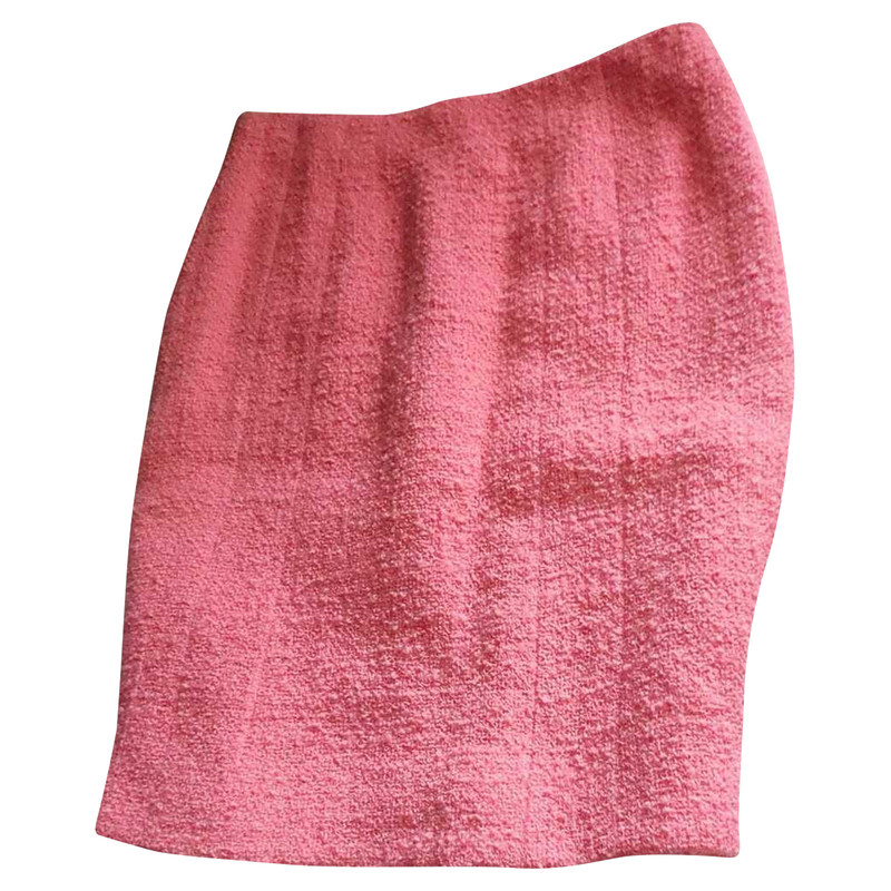 pink chanel skirt