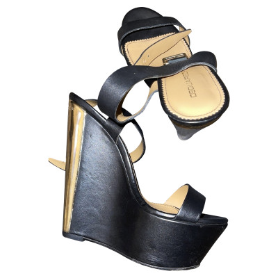 Dsquared2 Wedges Leather in Black