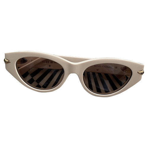 LOUIS VUITTON Women's Sunglasses in Beige