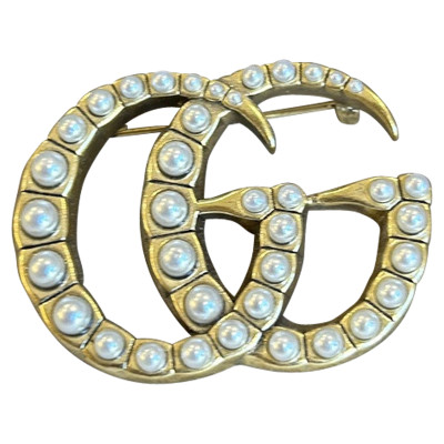 Gucci Brooch Pearls in Gold