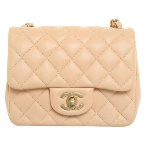 CHANEL Donna Classic Flap Bag New Mini aus Leder in Nude