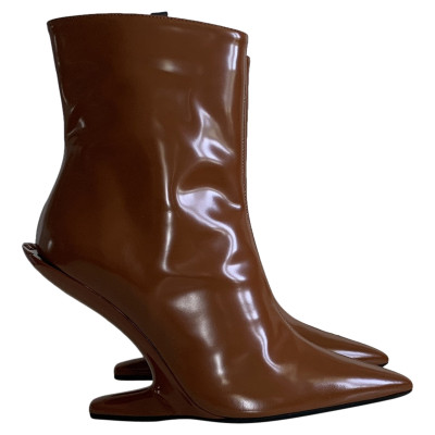 N°21 Ankle boots Patent leather in Brown
