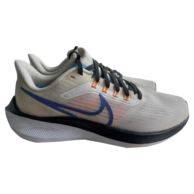 Nike Sneakers Katoen in Oranje