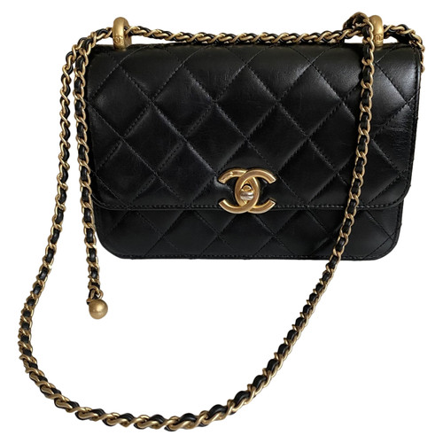 Chanel - The Nina Chanel Abney x Low Green Is Now Unveiled