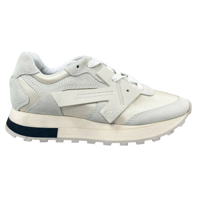 Off White Sneakers aus Leder in Creme