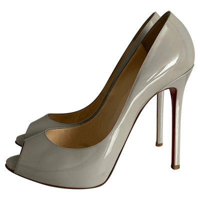 Christian Louboutin Pumps/Peeptoes Patent leather in Grey