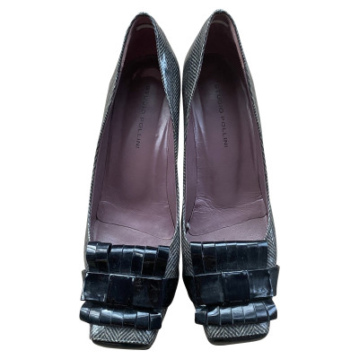 Pollini Pumps/Peeptoes Patent leather in Grey