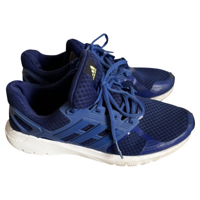 Adidas Chaussures de sport en Toile en Bleu