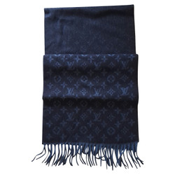 Louis Vuitton scarf  Luxury scarves for women - Vestiaire Collective