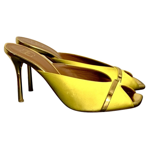 MALONE SOULIERS Donna Décolleté/Spuntate in Seta in Giallo