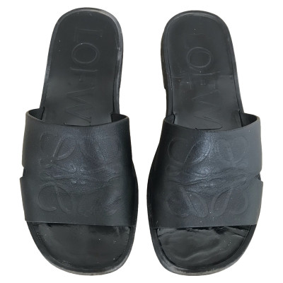 Loewe Sandals Leather in Black