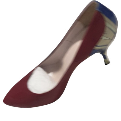 Emilio Pucci Pumps/Peeptoes Patent leather in Red