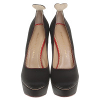 Charlotte Olympia pumps in black / red