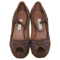 L'autre Chose Peep-toes in Brown 