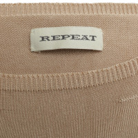 Repeat Cashmere T-Shirt in Creme