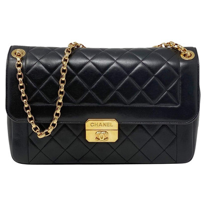 Chanel Chic With Me Leer in Zwart