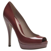 Gucci Pumps/Peeptoes Patent leather in Bordeaux