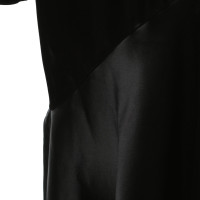 Ganni Kleid aus Viskose in Schwarz