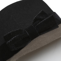 Marc Cain Hat in black / olive