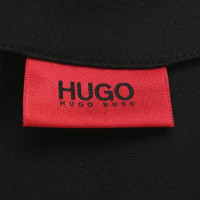 Hugo Boss Robe en noir / blanc