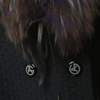 Armani Blazer blu scuro con collo in pelliccia