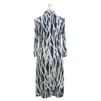 Diane Von Furstenberg zijden jurk in licht grijs / blauw