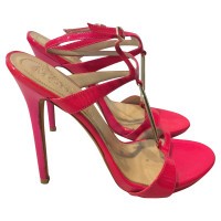 Alexander McQueen Sandalen Lakleer in Roze