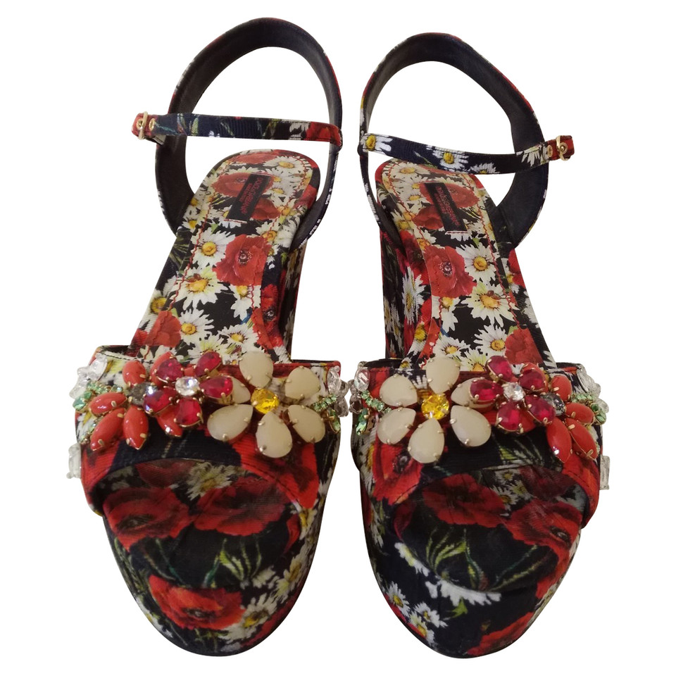 Dolce & Gabbana Chaussures compensées en Toile en Noir
