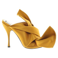 N°21 Sandals in mustard yellow