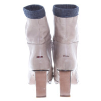 Marithé Et Francois Girbaud Ankle boots in Taupe