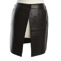 Hermès Leather skirt in black