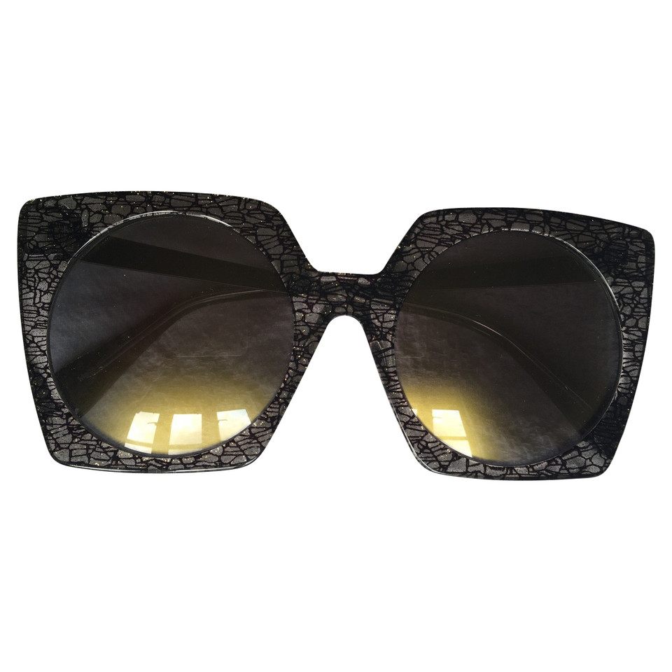 Yohji Yamamoto Des lunettes de soleil