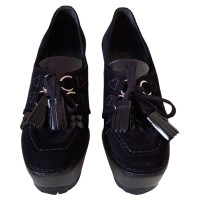 Burberry Prorsum Chaussures compensées en Daim en Noir